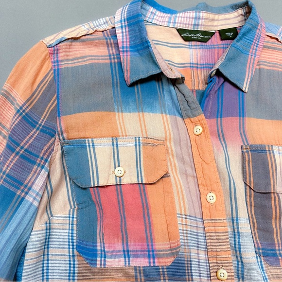 EDDIE BAUER plaid button down shirt, M. - Picture 2 of 4